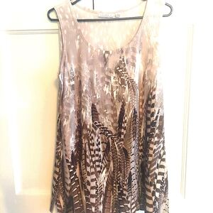 SUSAN GRAVER SLEEVELESS TOP.